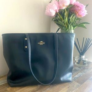 Black Coach Bag